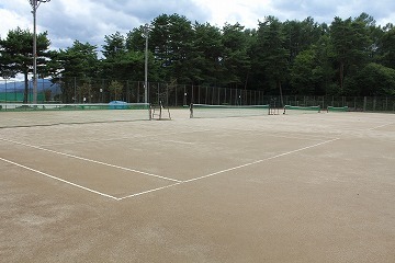 大町市運動公園テニスコート