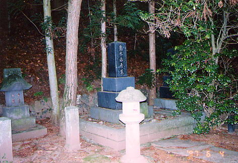 島木赤彦の墓