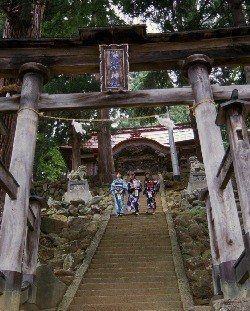 湯沢神社
