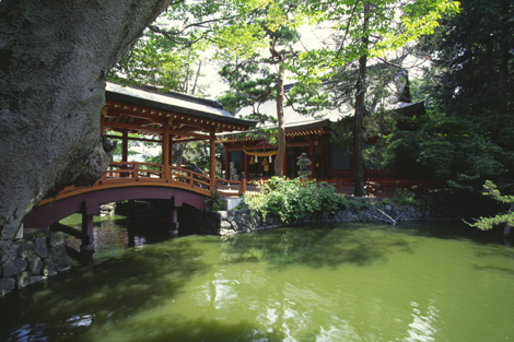 Ikushima-Tarushima Shrine