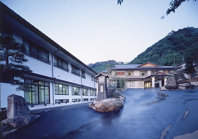 須坂温泉古城荘
