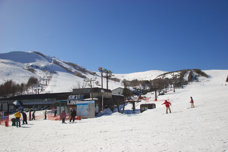 Kurumayama Highlands Snow Resort