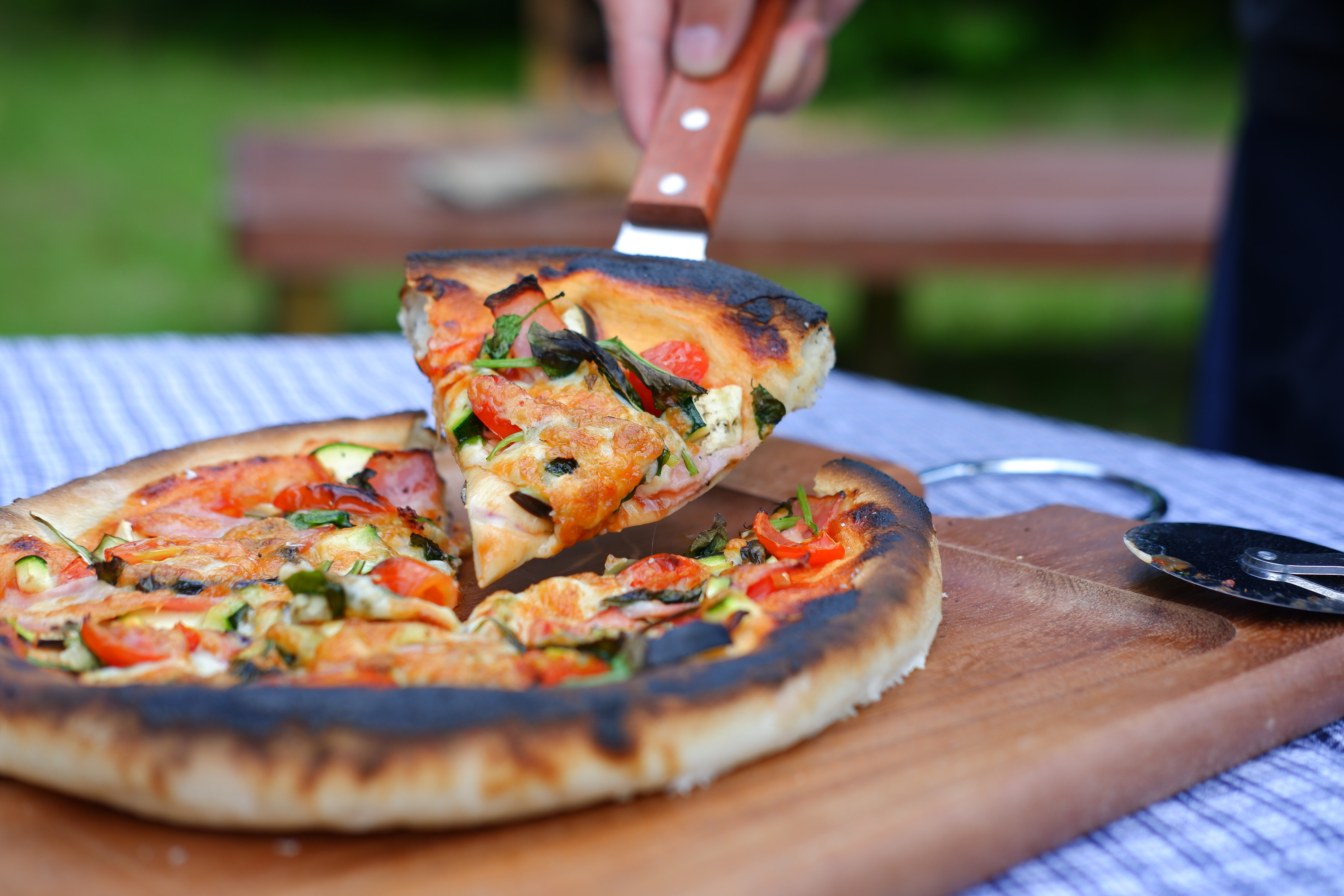ピザ窯で本格クッキング 新鮮野菜収穫＆ピザ作り