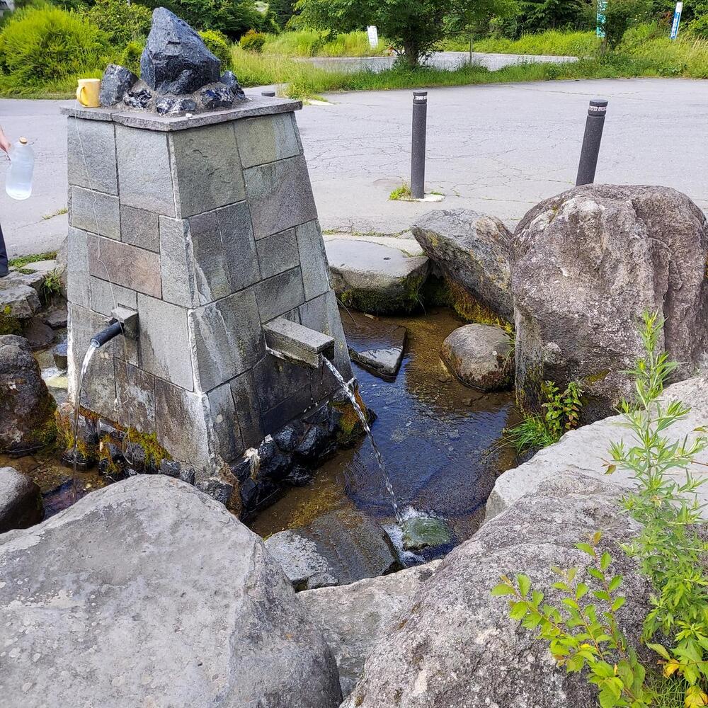 黒耀の水　名水広場
