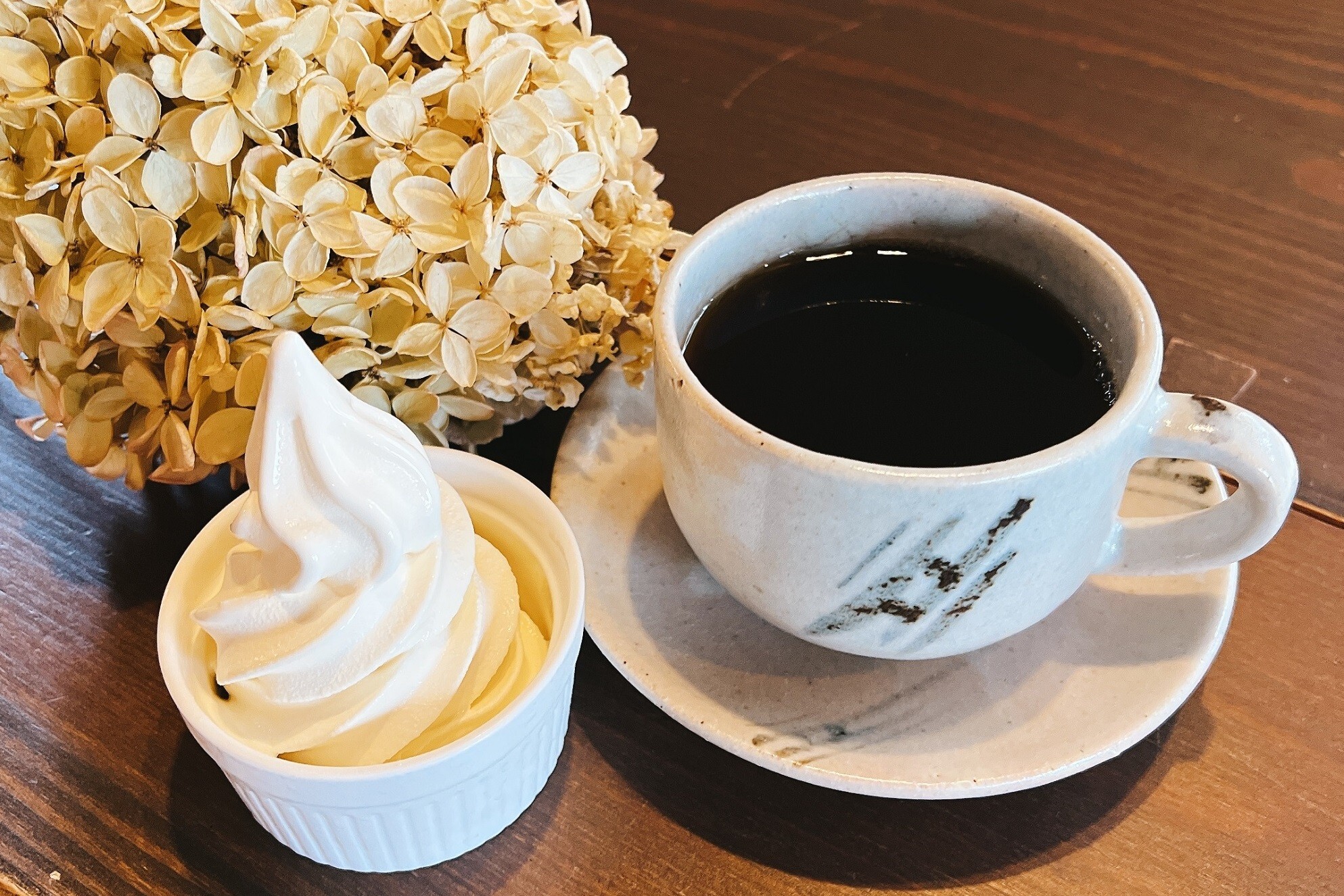 café花あかりのミニソフト＆ドリンクセットつき
